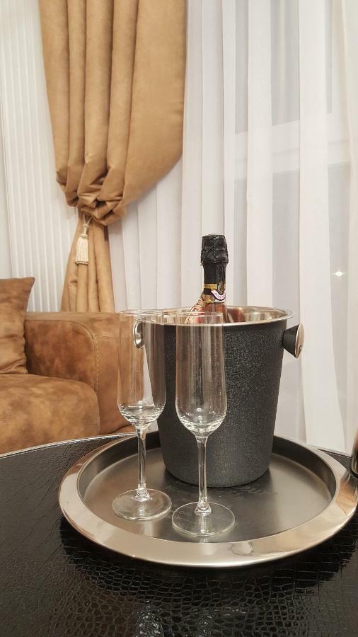 Apartment Alonisos Lux Brasov Ngoại thất bức ảnh