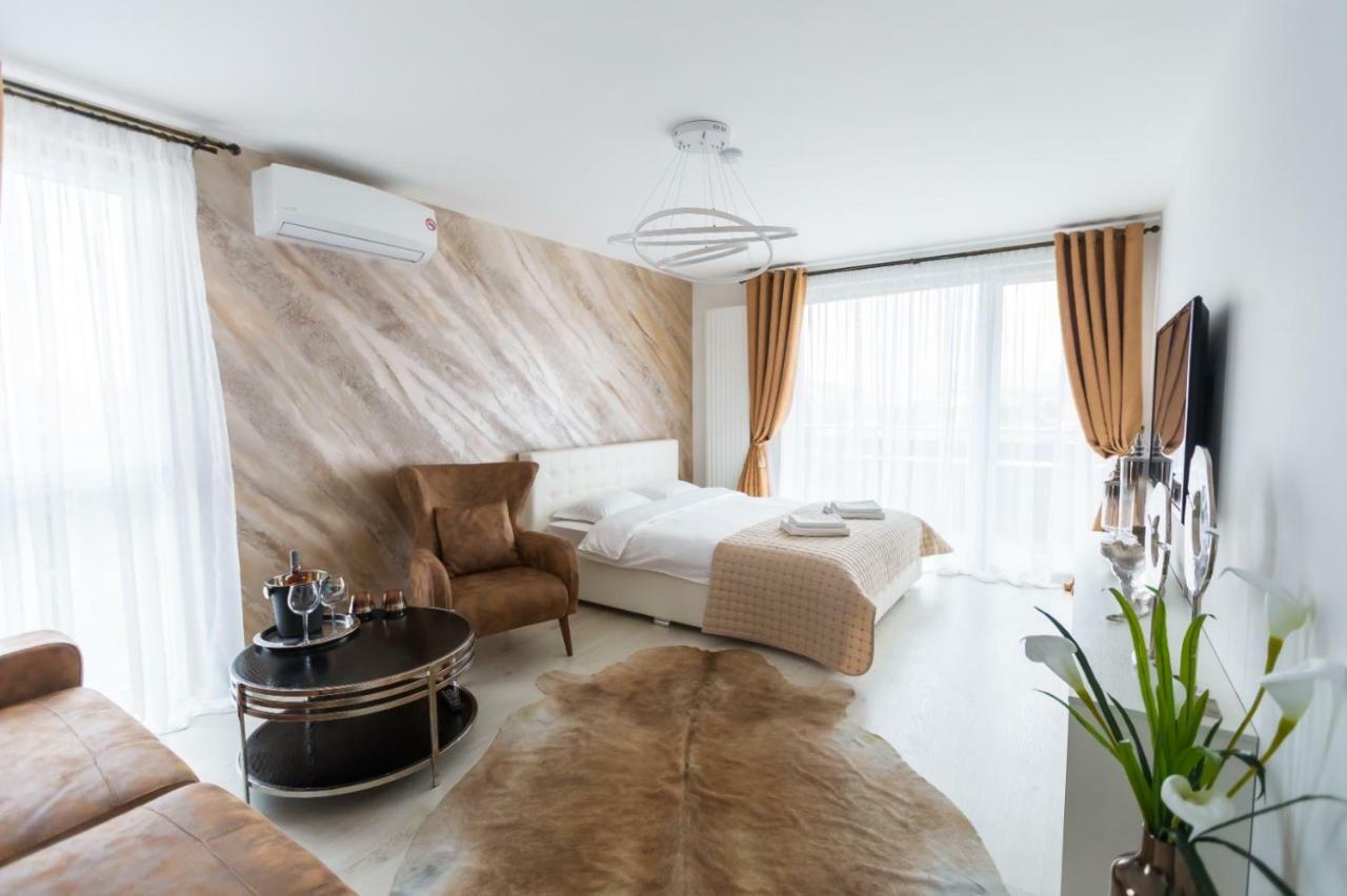 Apartment Alonisos Lux Brasov Ngoại thất bức ảnh
