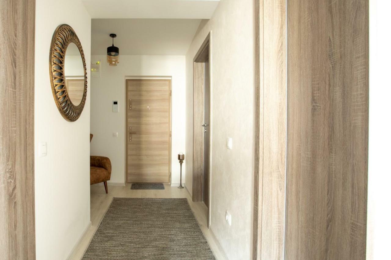 Apartment Alonisos Lux Brasov Ngoại thất bức ảnh